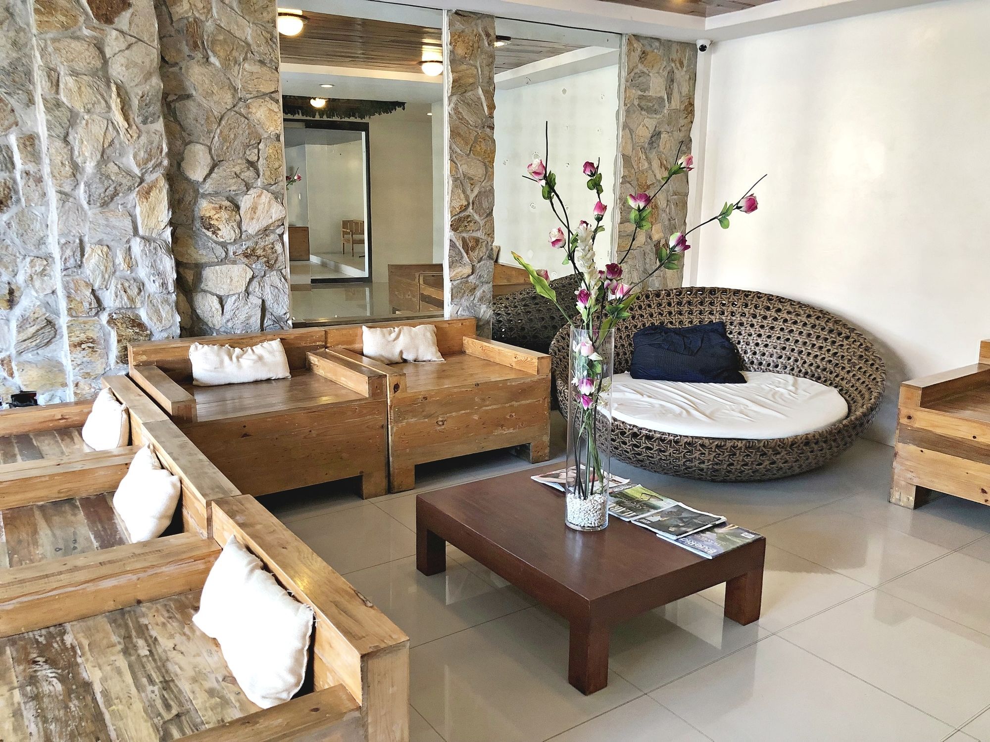 Daj Suites Boutique Hotel Tagaytay City Exterior foto